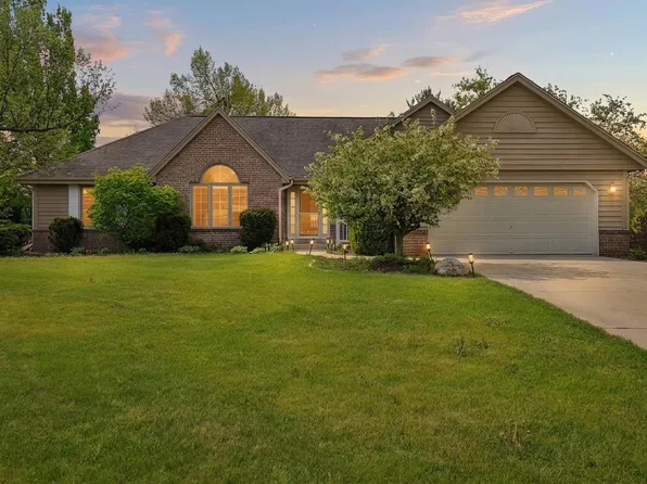 12445 W North LANE, New Berlin, WI 53151