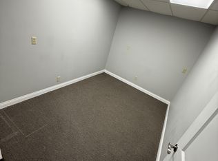 111 N 3rd St #1, Seward, NE 68434