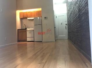 220 E 29th St #1R, New York, NY 10016