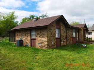1039 N Main St, Seminole, OK 74868
