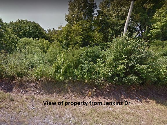 5th image of 00 Jenkins Dr