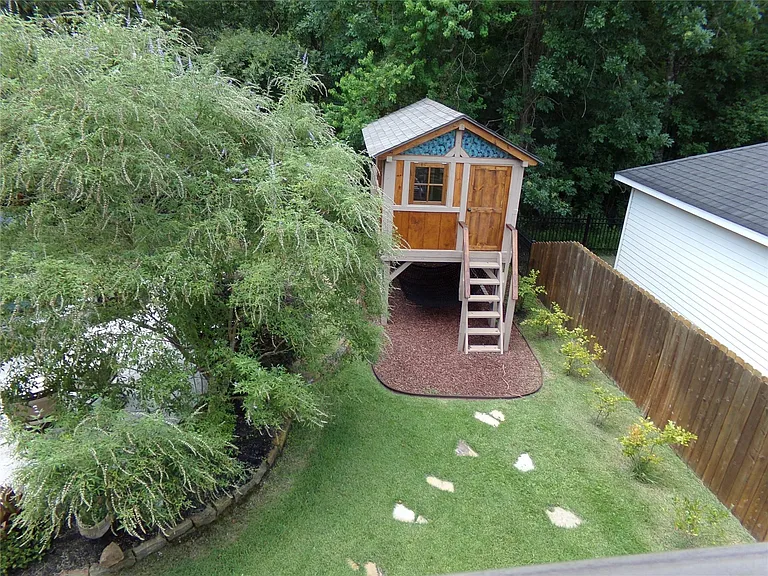 14115 Norhill Pointe Dr — Photo 13