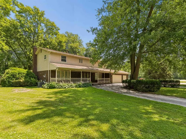 37816 Winkler St, Harrison Township, MI 48045