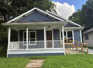 701 E Washington St, Paris, TX 75460