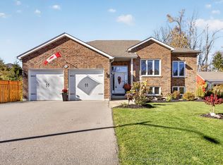 3814 Wood Ave, Severn, ON L3V 7E1