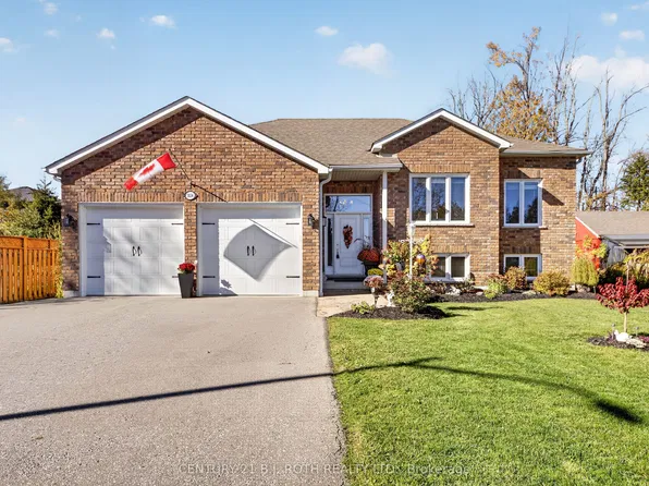 3814 Wood Ave, Severn, ON L3V 7E1