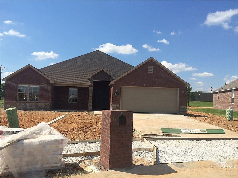 1st image of 2623 Whispering Woods Ct