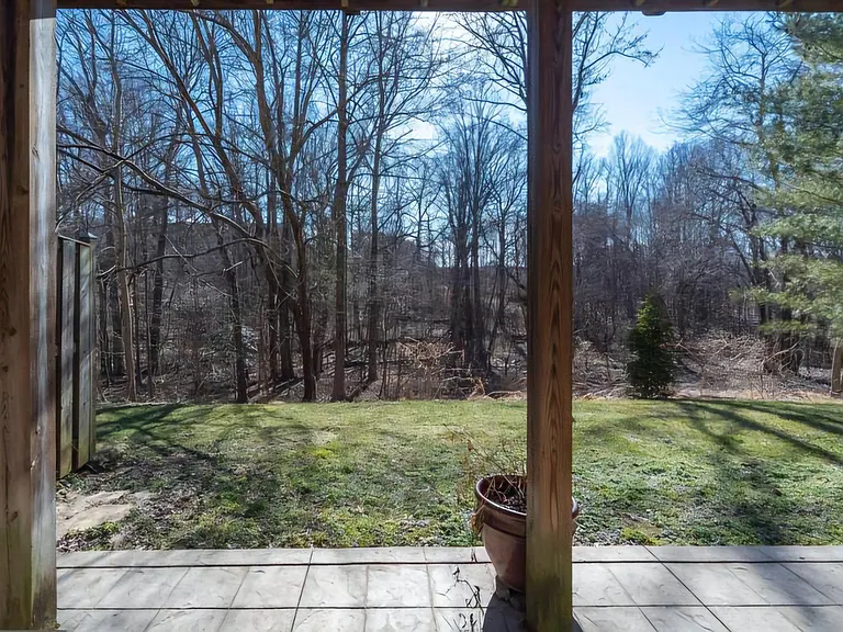 6931 Rolling Creek Way — Photo 27