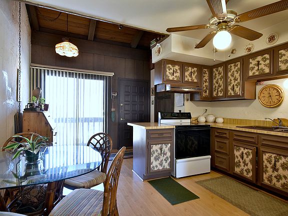 5th image of 1296 E Washington St APT 7