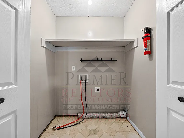 4008 Penrod Dr — Photo 9