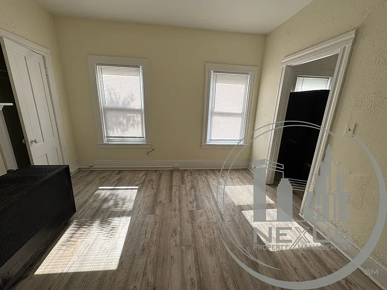 73 E Central St #3 — Photo 2