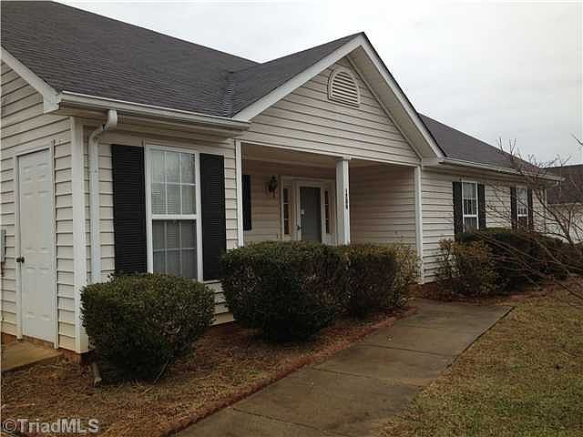 1st image of 1709 Saint Charles Ln
