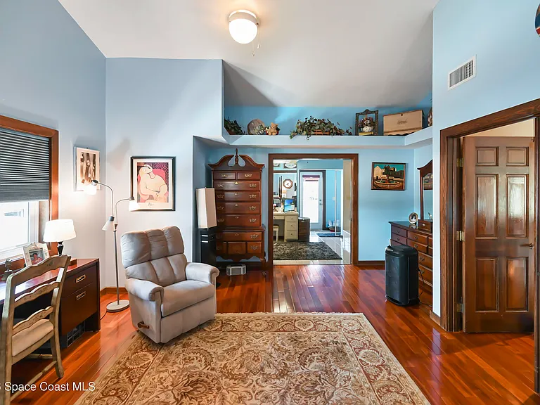 2230 Sykes Creek Dr — Photo 50