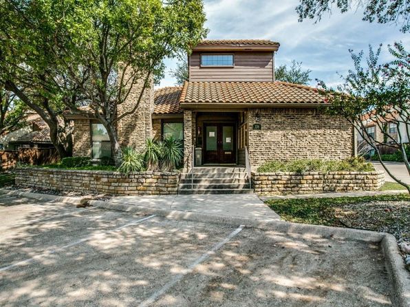 333 Melrose Dr APT 22B