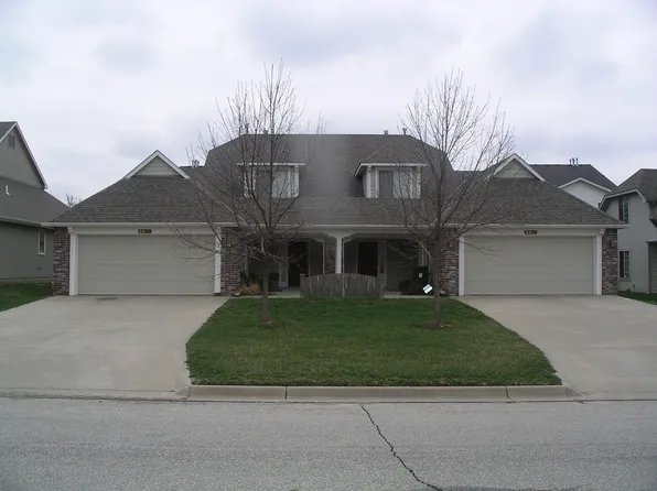 4413 Freedom Creek Dr, Lawrence, KS 66049