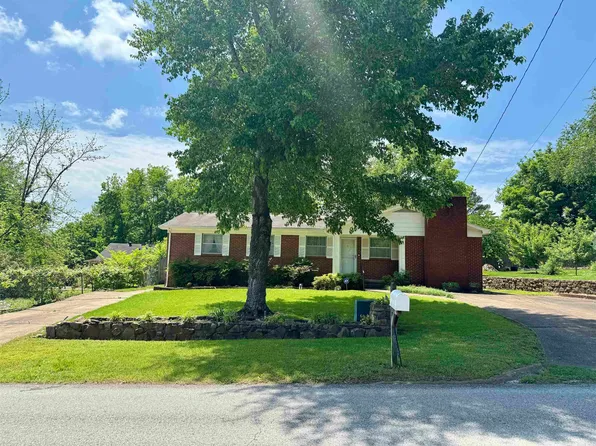 635 N Hill St, Batesville, AR 72501