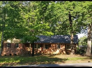 821 White Oak Hill Dr, Seneca, SC 29678