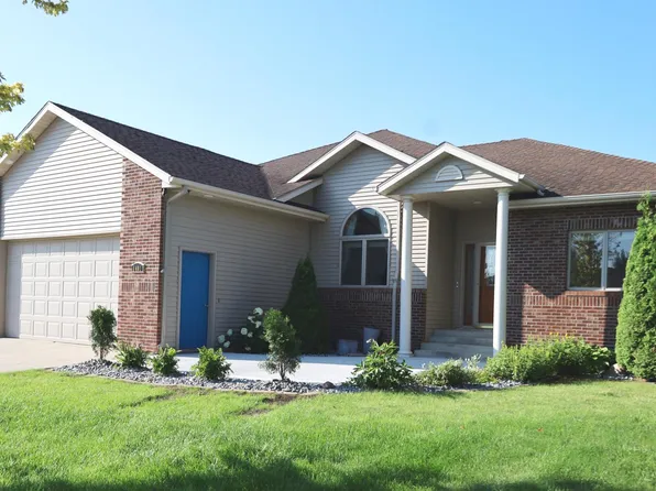 1401 17th Ave N, Wahpeton, ND 58075