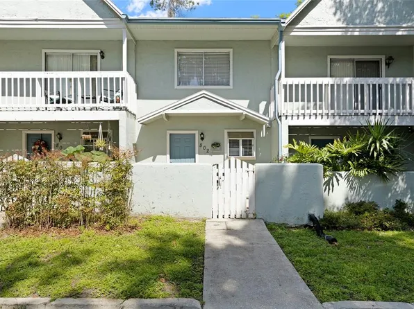 4411 SW 34th St APT 802, Gainesville, FL 32608