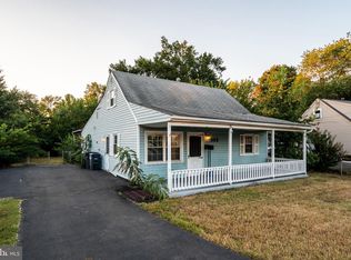 304 Manassas Dr, Manassas Park, VA 20111