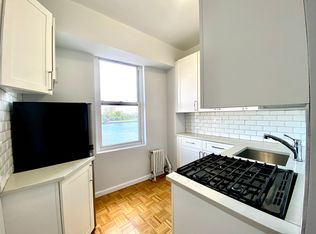 542 E 79th St APT 3R, New York, NY 10075