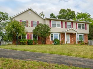 26 Angela Dr, Athens, OH