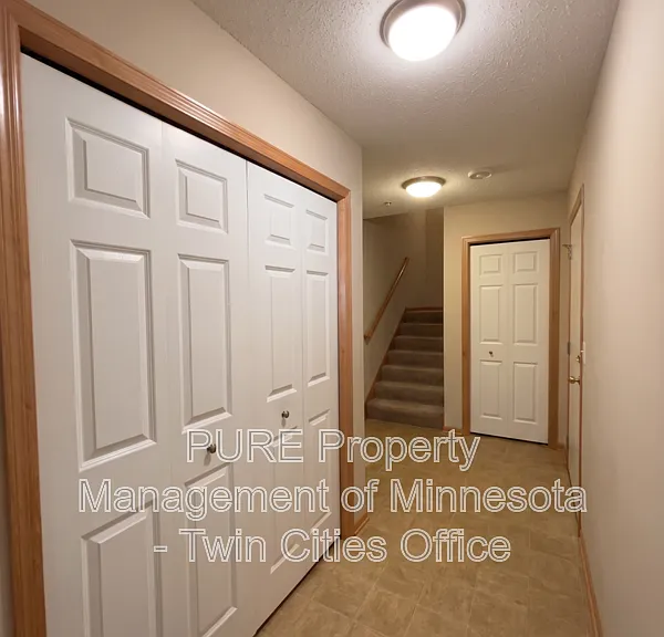 8051 Larch Ln N — Photo 14