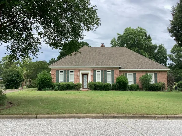 9425 Winfield Pl, Montgomery, AL 36117