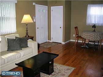 4th image of 821 Marvel Ave