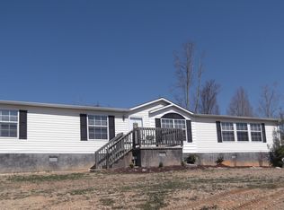 314 Big Valley Dr, Pennington Gap, VA 24277