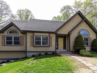 22 Whitewood Dr, Branford, CT, 06405