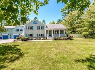 10 Alberta Ln, Lakeville, MA 02347