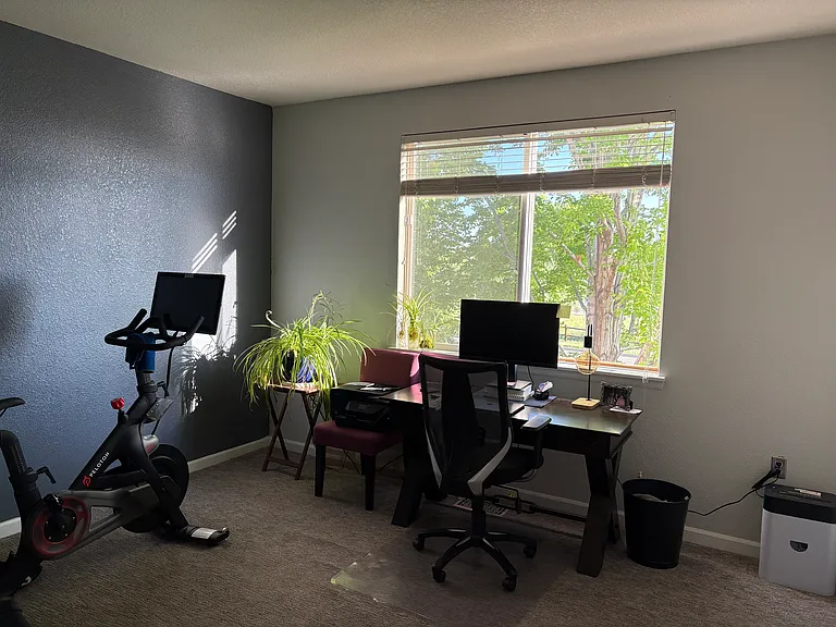 3rd bedroom, upper level