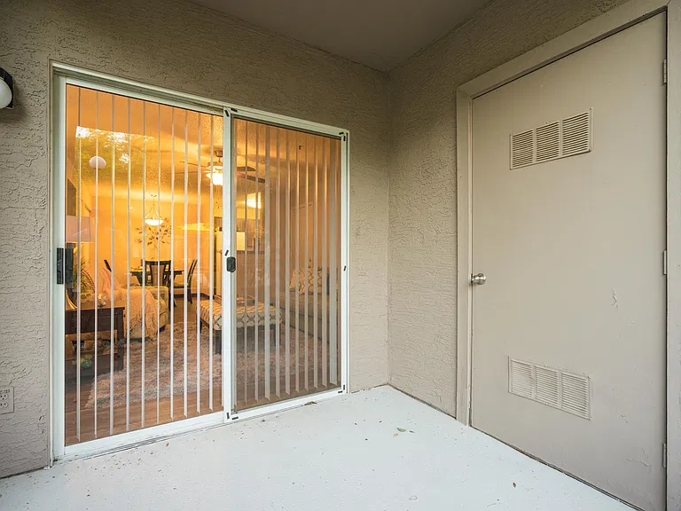 Sterling Point Apartment Homes — Photo 76