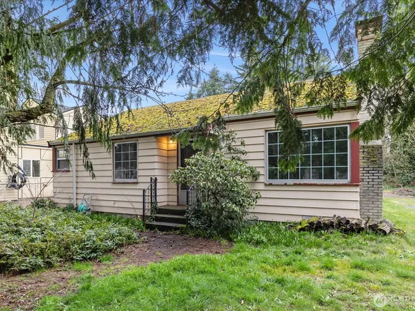12042 5th Avenue NE, Seattle, WA 98125