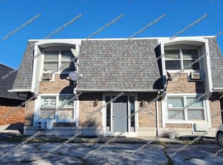 2033 Calumet Ave APT 4B, Whiting, IN 46394