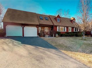 14 Cartier Rd Enfield CT 06082 Zillow