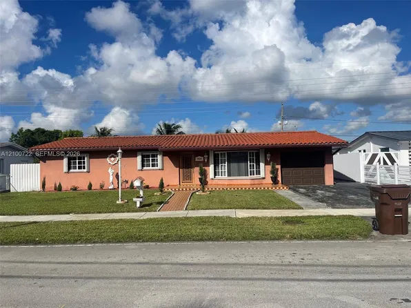7802 W 18th Ln, Hialeah, FL 33014