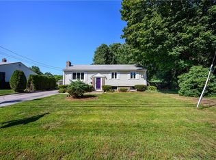110 Grassy Plain Rd, Riverside, RI 02915