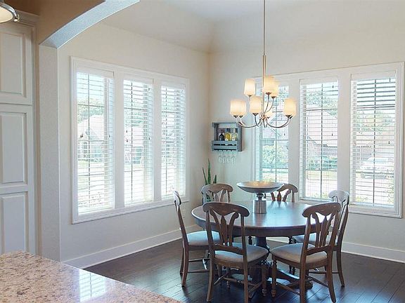 5th image of 18871 Spanish Oak Ct