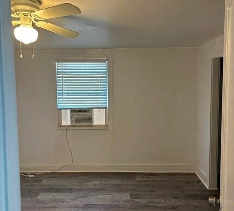 4th image of 6701 Mountain View Ave