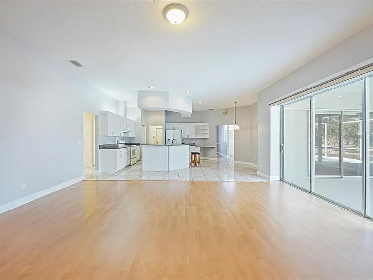 918 Academy Dr — Photo 20