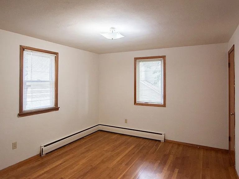 State Street Apartments — Photo 62