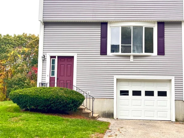 1 Village Grn Unit 1, Millbury, MA 01527