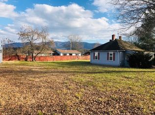 12 Craig Ave, Deerfield, VA 24432