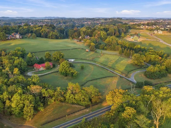 2035 Wilson Pike, Franklin, TN 37067