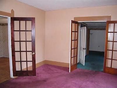 5th image of 363 N Freedom St