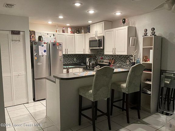 5th image of 1470 Sheafe Ave NE APT 106