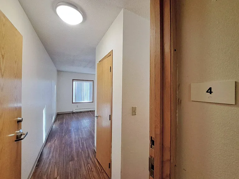Rolling Hills Apartments — Photo 39