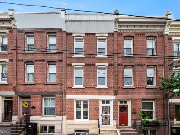 2712 Brown St, Philadelphia, PA 19130